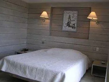 Hotel Restaurant Les Arnelles Saintes-Maries-de-la-Mer