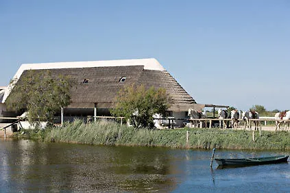 Restaurant Les Arnelles Hotel 4*